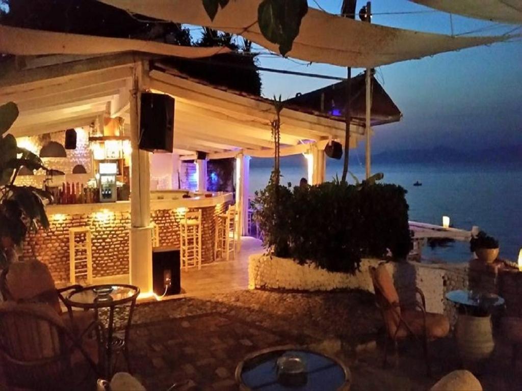 Taradella Hotel Alissos Buitenkant foto