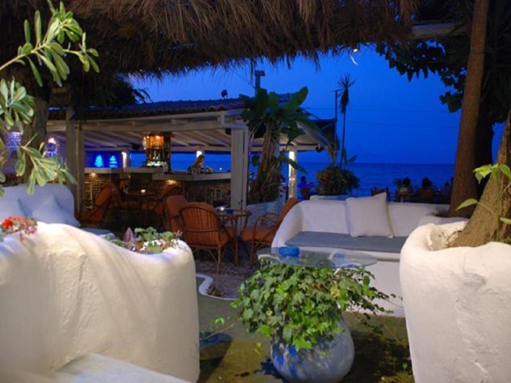 Taradella Hotel Alissos Buitenkant foto