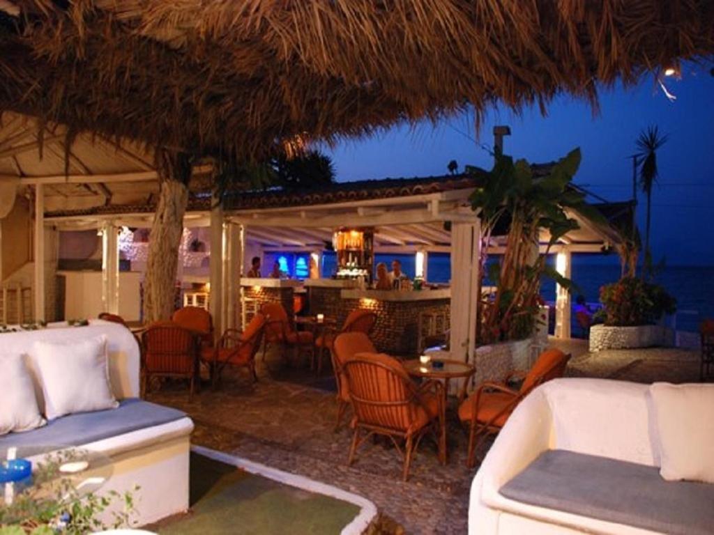 Taradella Hotel Alissos Buitenkant foto