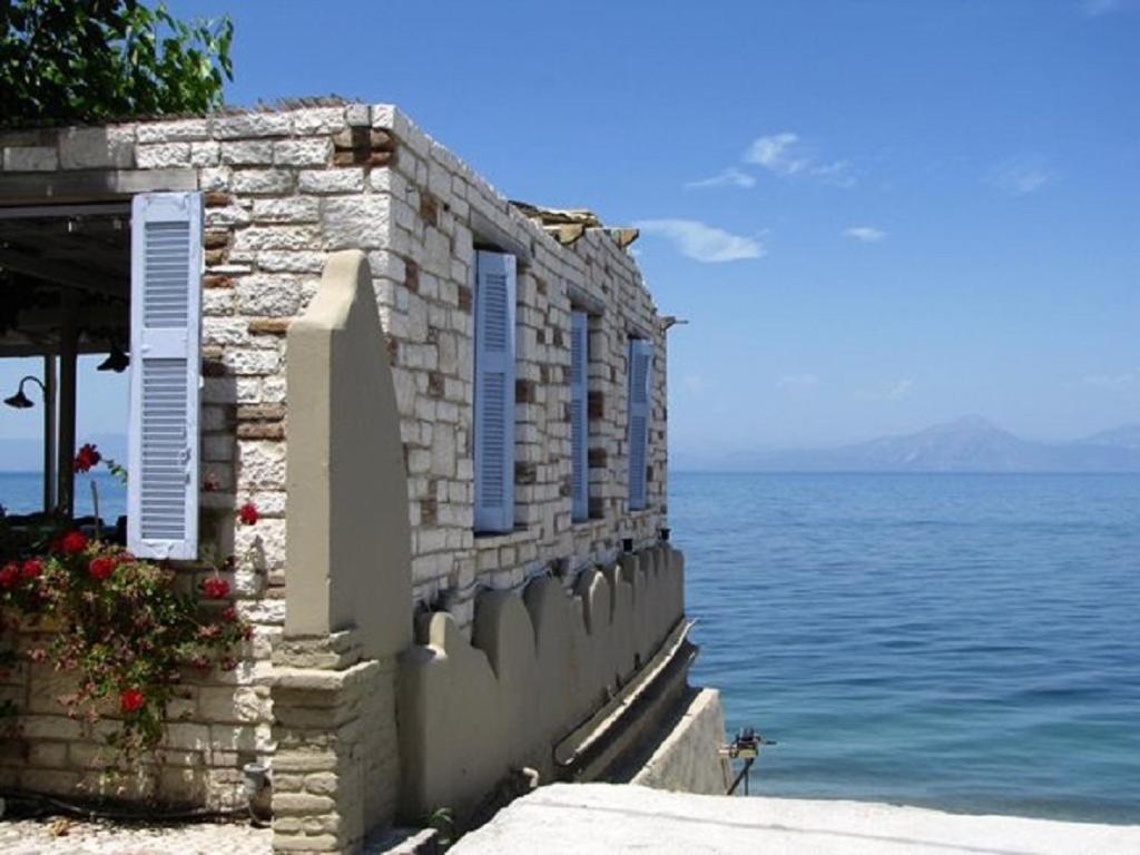 Taradella Hotel Alissos Buitenkant foto
