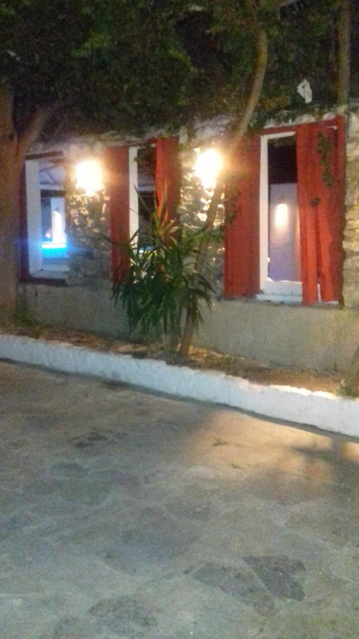 Taradella Hotel Alissos Buitenkant foto